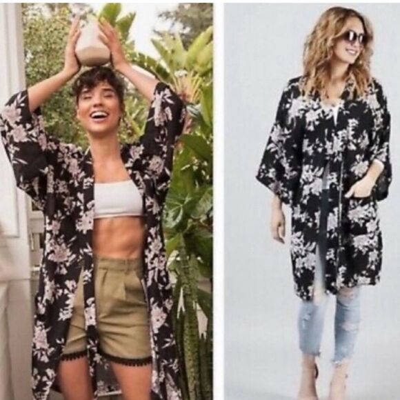 Spiritual Gangster Maya Kaftan Wrap Floral Black with Tie - Picture 1 of 8